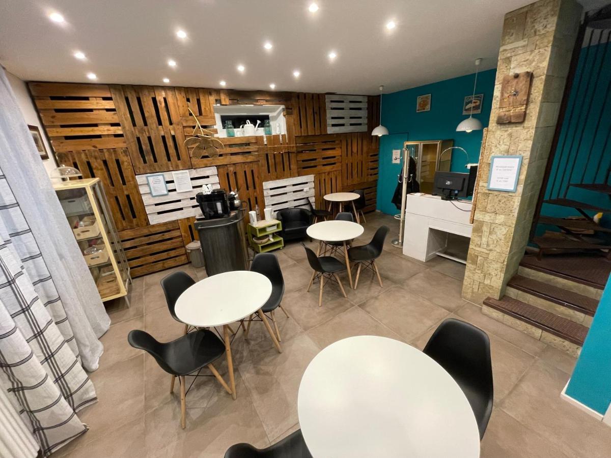 Smile Accomodation Sarre Bagian luar foto