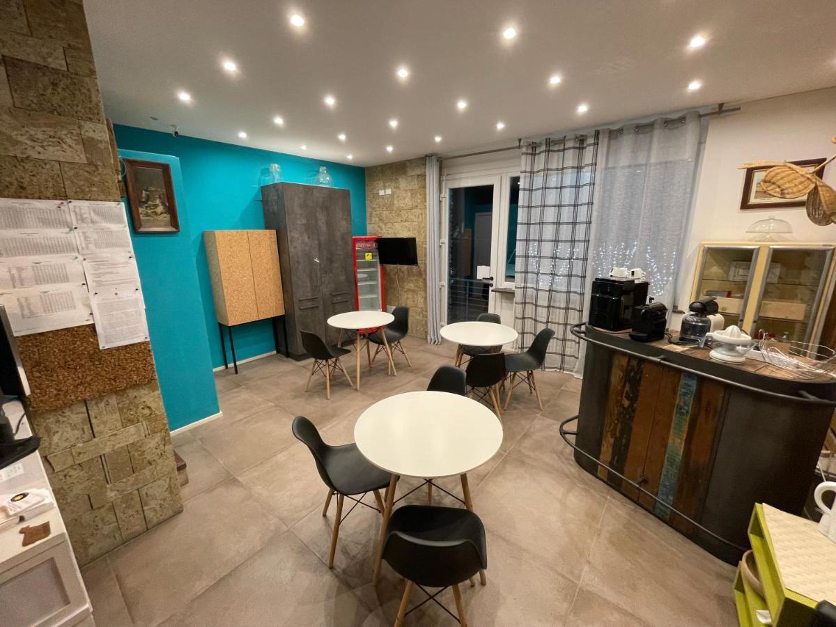 Smile Accomodation Sarre Bagian luar foto