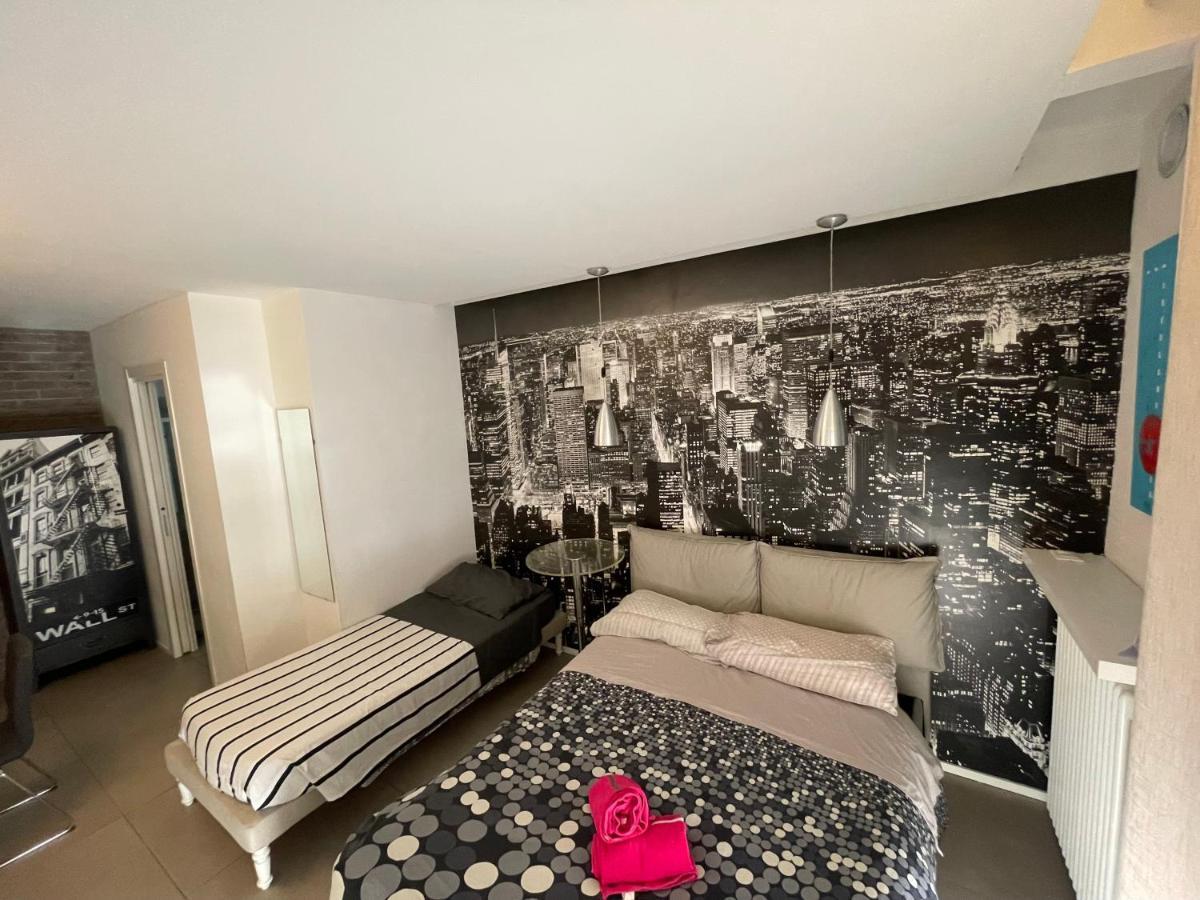 Smile Accomodation Sarre Bagian luar foto