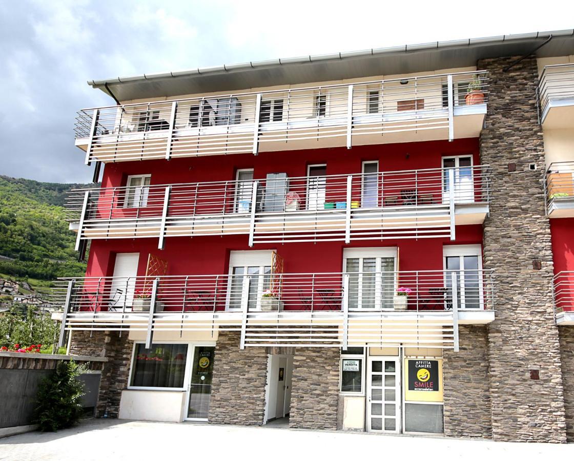 Smile Accomodation Sarre Bagian luar foto